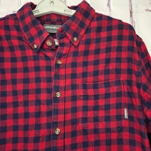 Eddie Bauer Mens L Red‎ Navy Buffalo Plaid Flannel Button Shirt L/S Cotton Blend